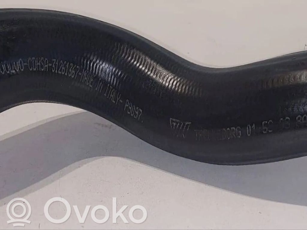 Volvo XC90 Intercooler hose/pipe 