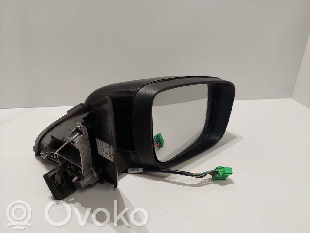 Volvo XC60 Front door electric wing mirror 