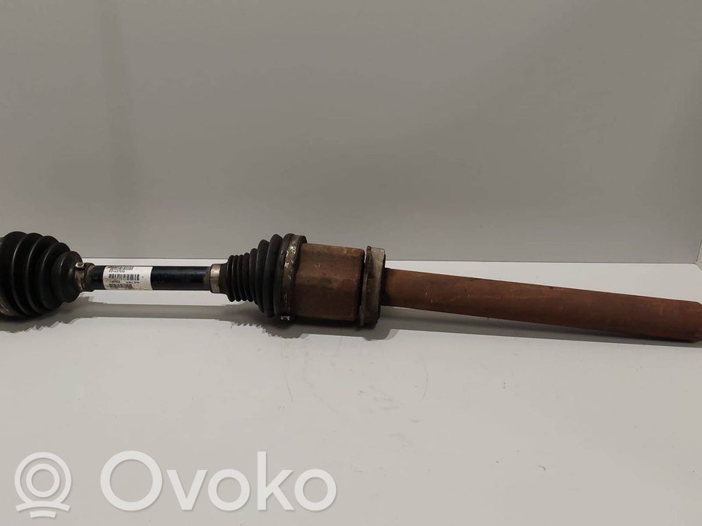 Volvo S60 Priekinis pusašis 