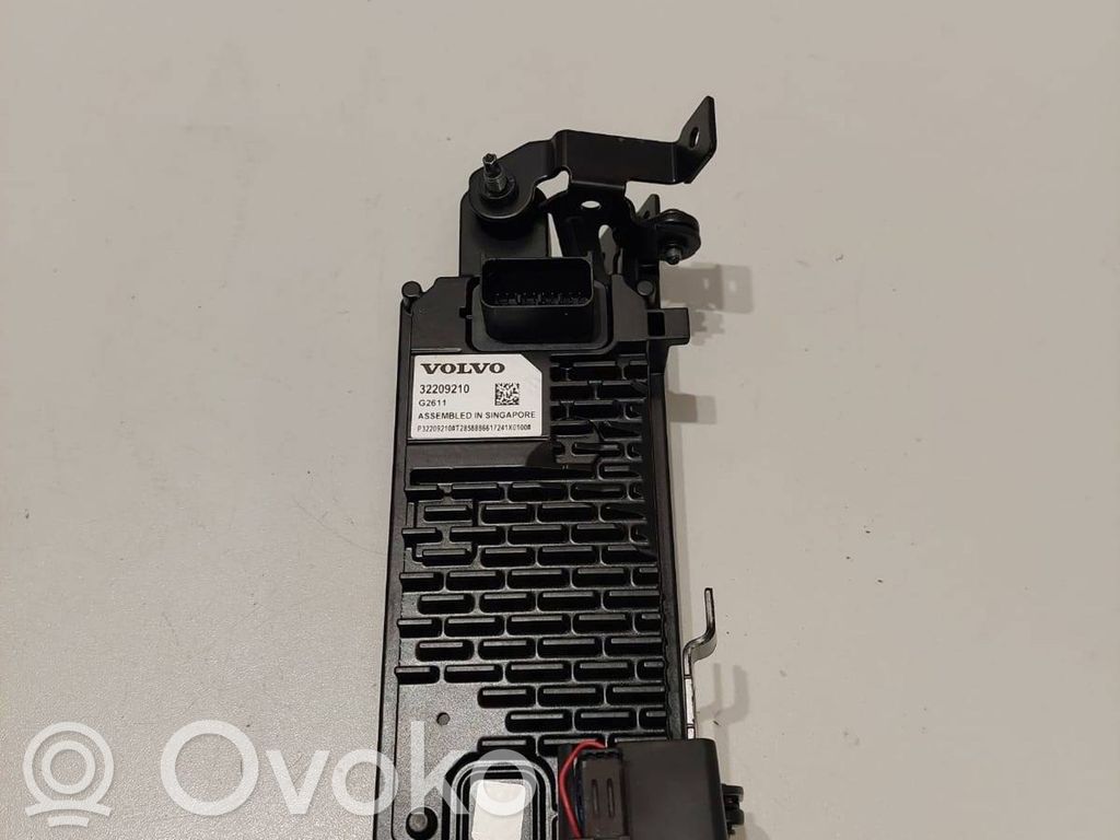 Volvo S90, V90 Windshield/windscreen camera 