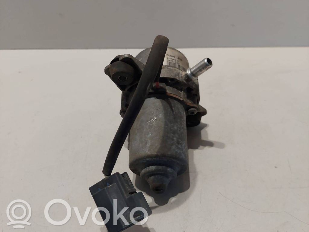 Volvo V50 Vacuum pump 