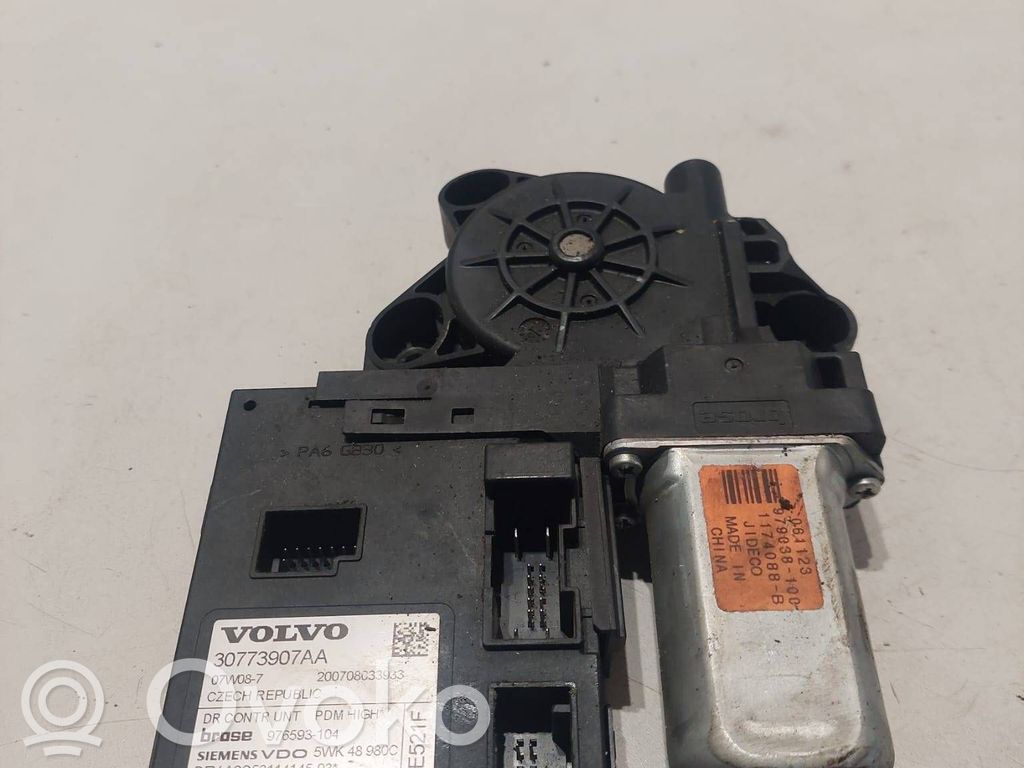 Volvo V50 Silnik regulatora szyby drzwi przednich 