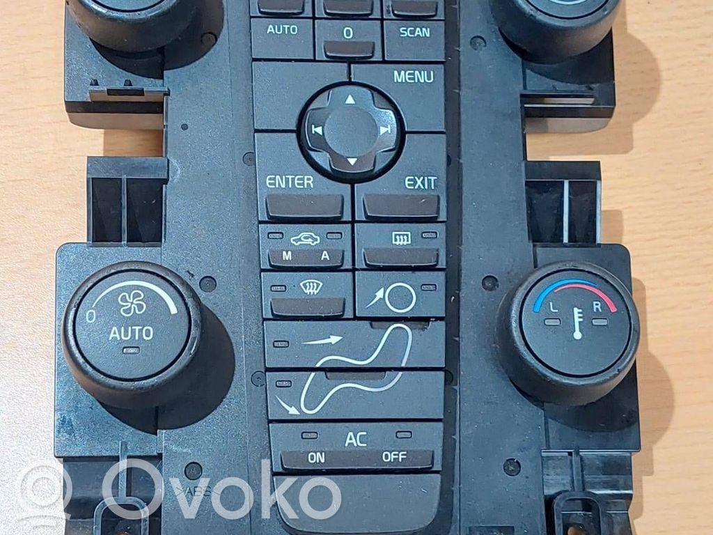 Volvo V50 Climate control unit 