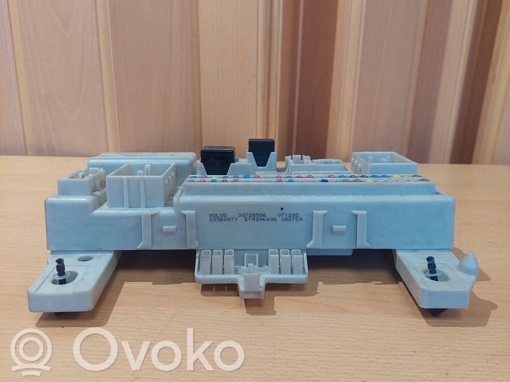 Fuse module   30728906