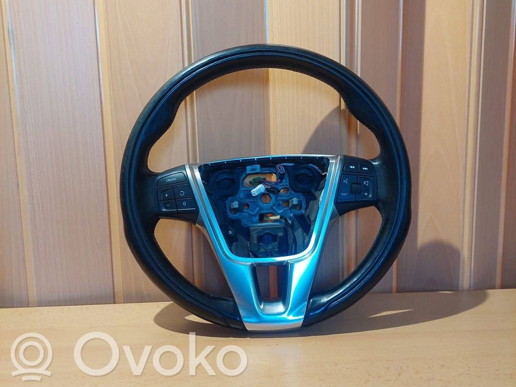 Volvo XC60 Ohjauspyörä 