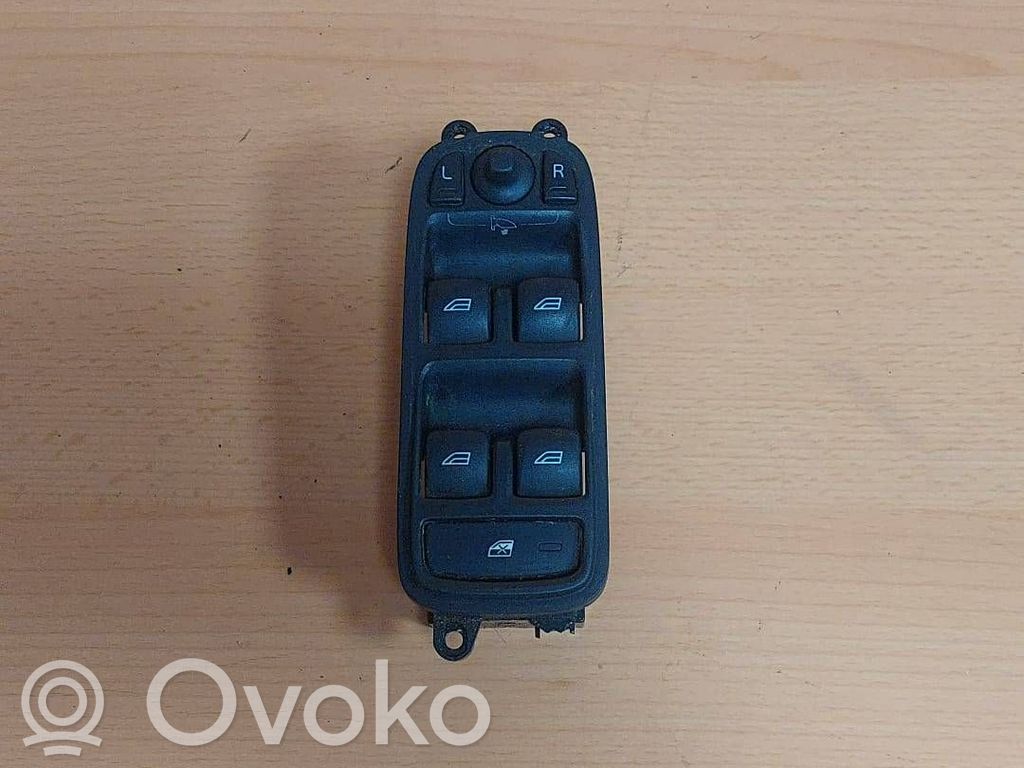 Volvo XC60 Electric window control switch 