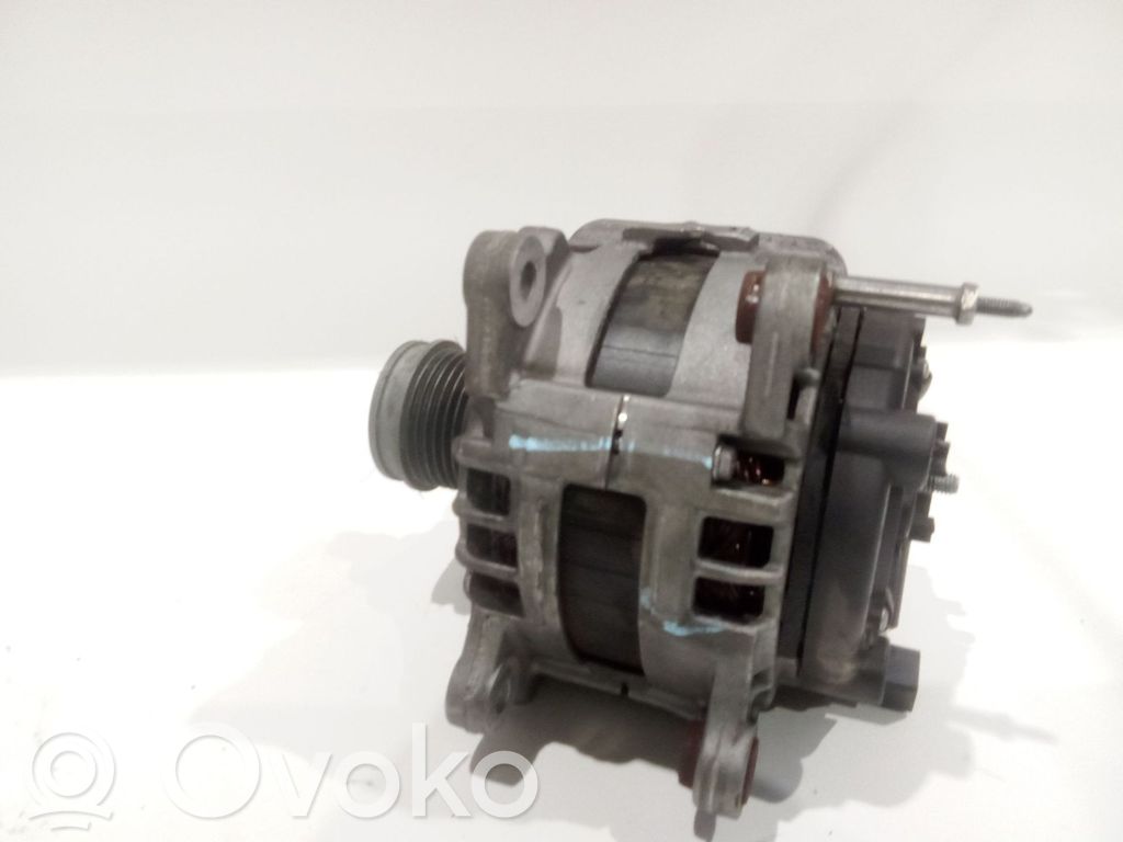 Generatorius   05L903026CX