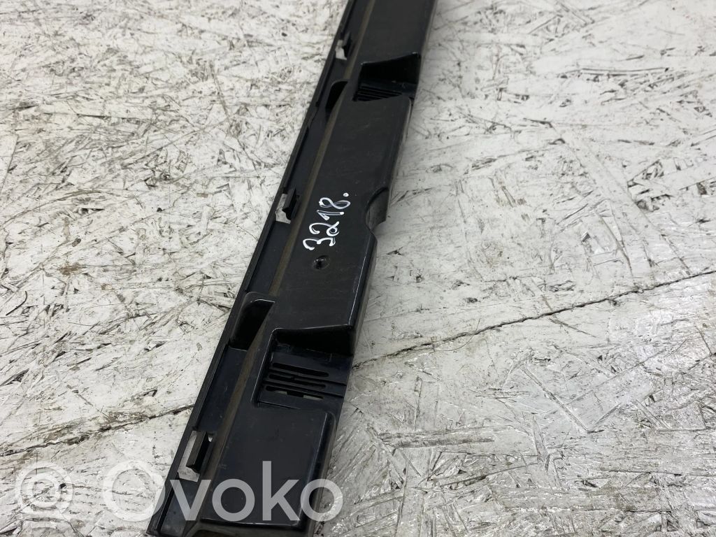 BMW 3 E90 E91 Support, marche-pieds 