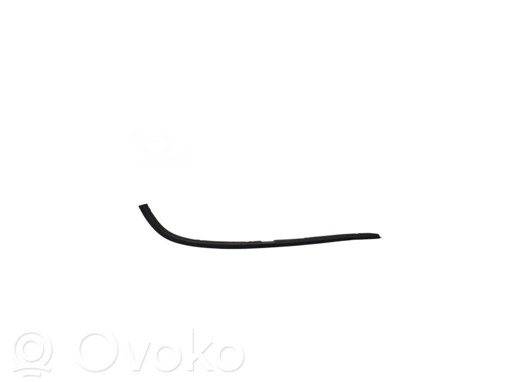 Opel Corsa B Bamperis 