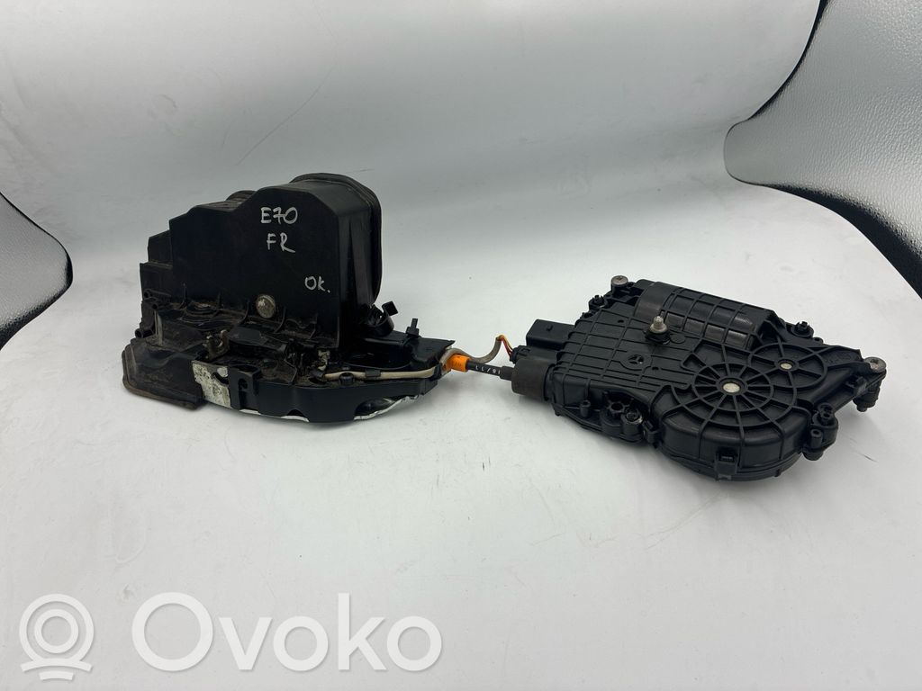 BMW X5 E70 Front door lock 