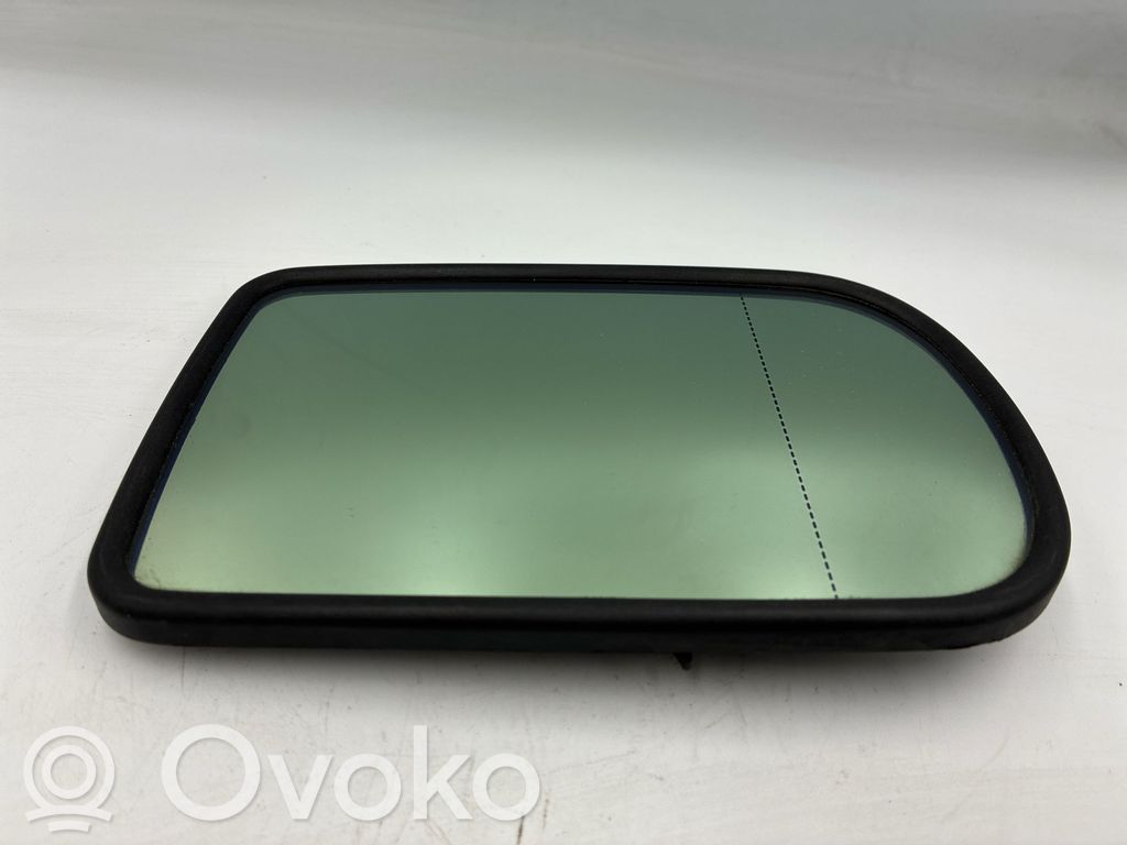 BMW 5 E39 Wing mirror glass 