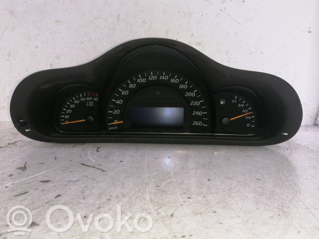 Mercedes-Benz C W203 Licznik / Prędkościomierz 