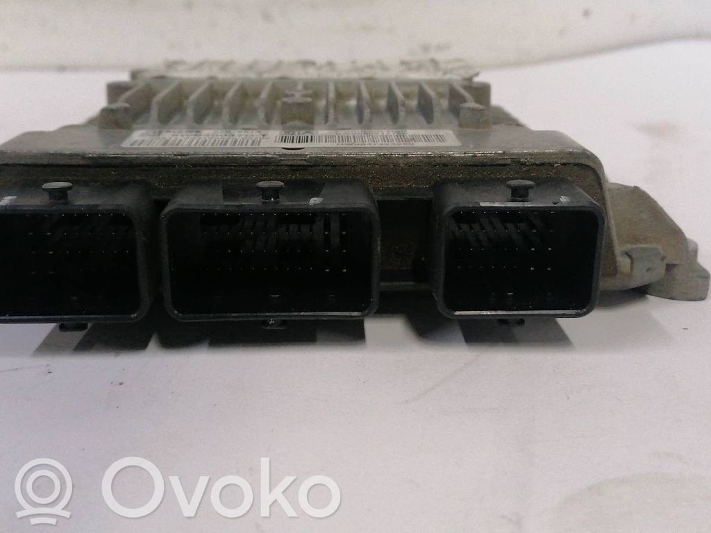Peugeot 406 Engine control unit/module 