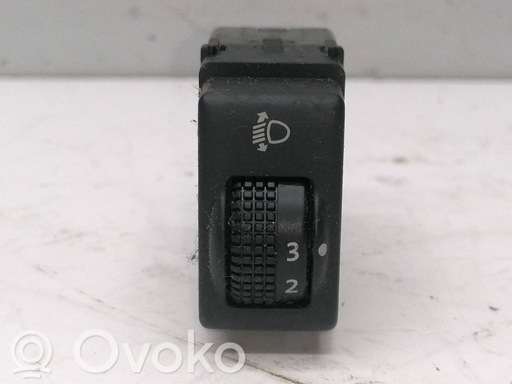 Nissan Micra Panel lighting control switch 