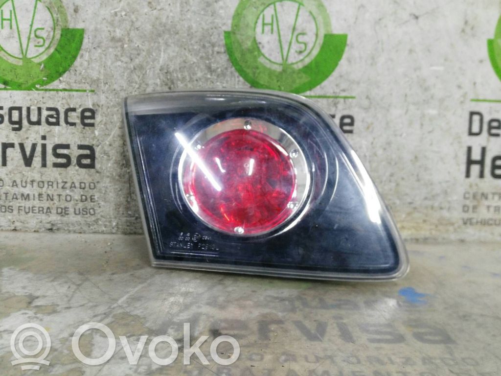 Headlight/headlamp bulb