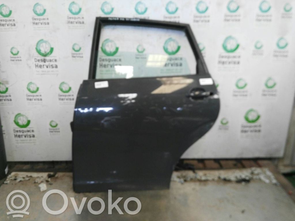 Takaovi   5P8833055