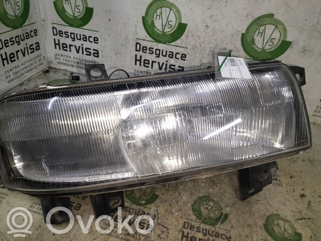 Renault Master II Headlight/headlamp 