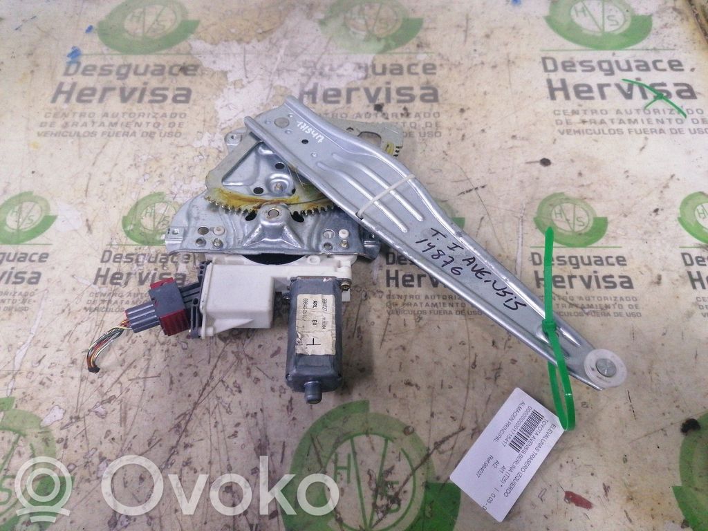 Toyota Avensis T250 Meccanismo di sollevamento del finestrino posteriore senza motorino 
