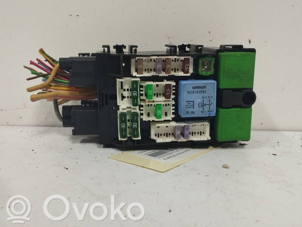 Citroen DS4 BSM Control unit 