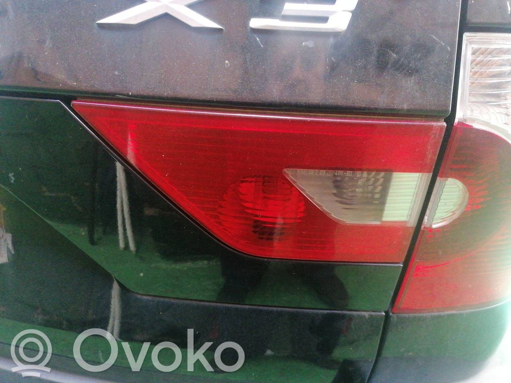 BMW X3 E83 Luci posteriori del portellone del bagagliaio 