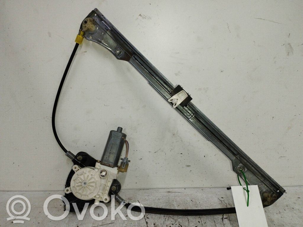 Renault Clio II Macara geam față manuală 