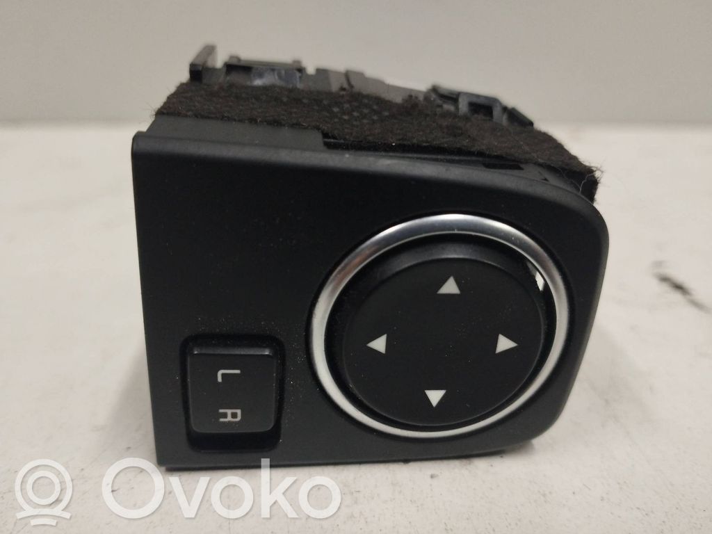KIA Xceed Interruttore specchietto retrovisore 