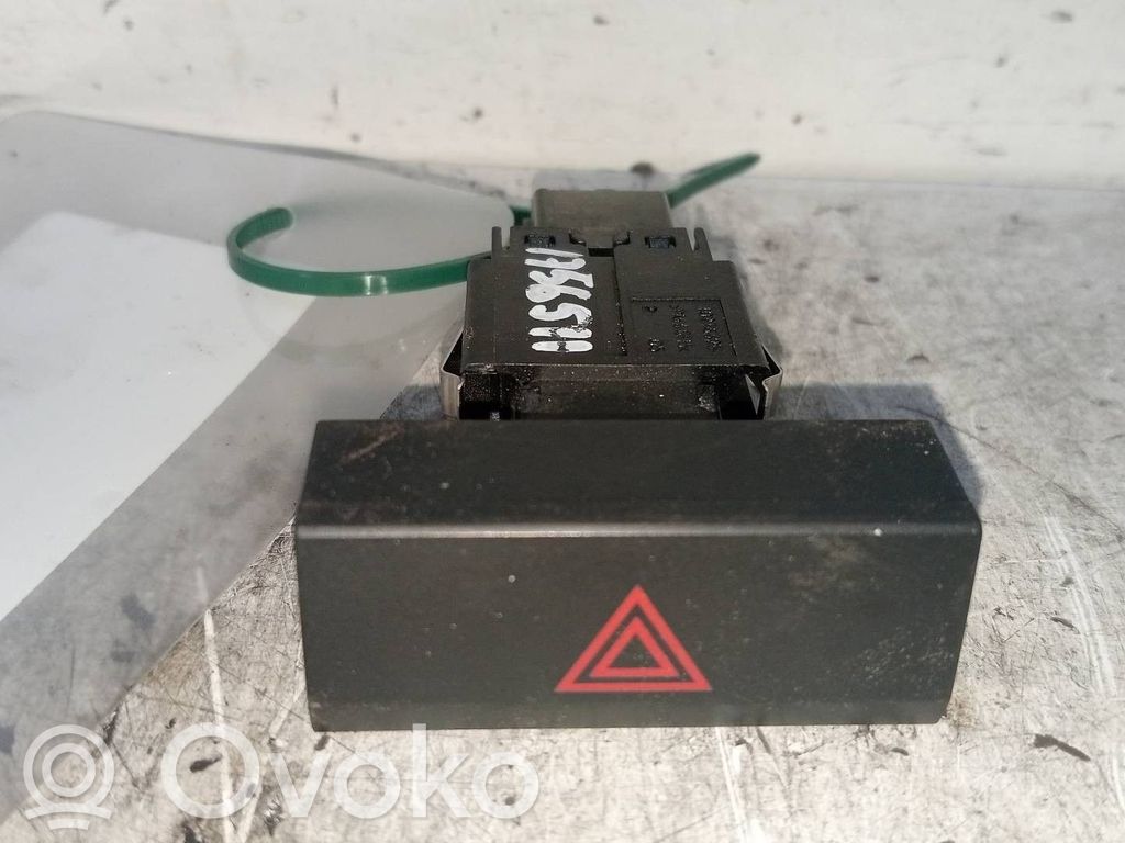 Seat Leon (5F) Interruttore luci di emergenza 