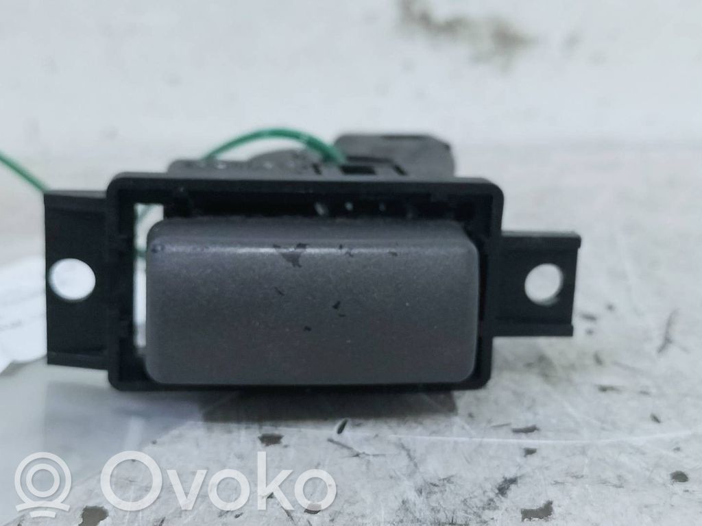 BMW 7 E65 E66 Multifunkcinis valdymo jungtukas/ rankenėlė 