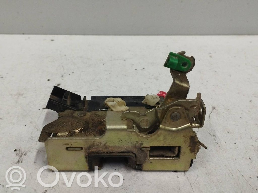 Etuoven lukko