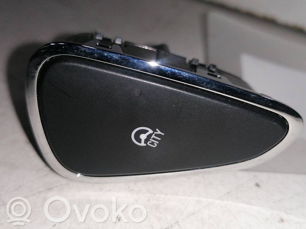 Opel Corsa E Przyciski multifunkcyjne 