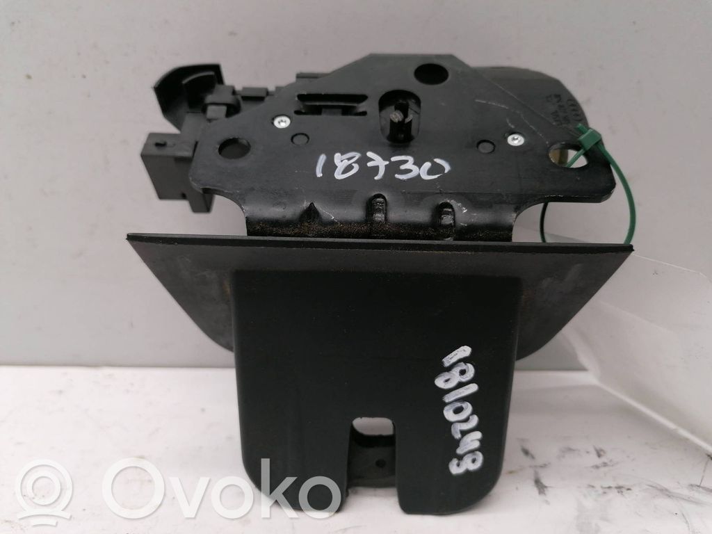 Audi A4 S4 B6 8E 8H Încuietoare portbagaj 