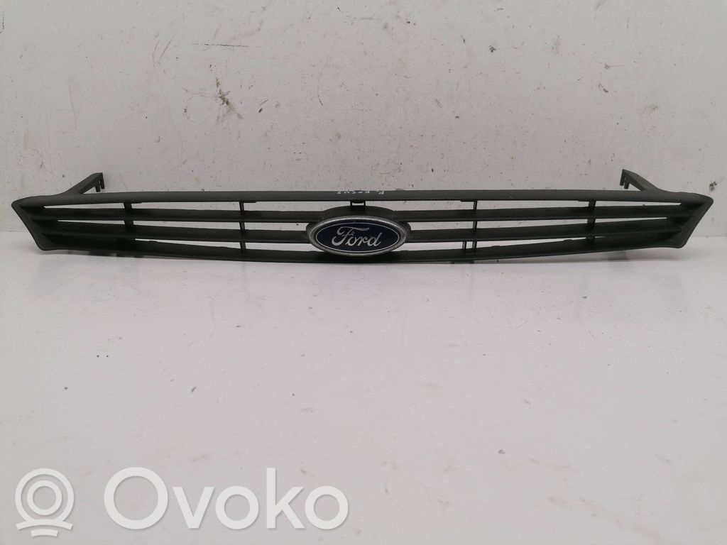 Front grill   98AB8200ALW