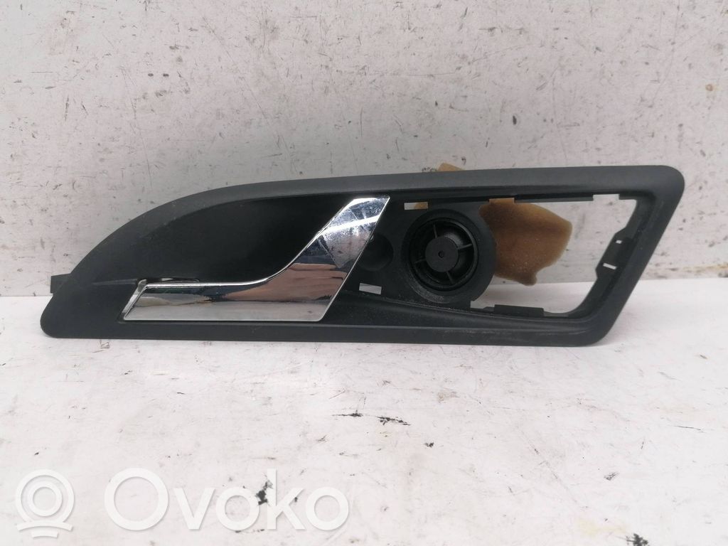 Skoda Octavia Mk2 (1Z) Maniglia interna per portiera anteriore