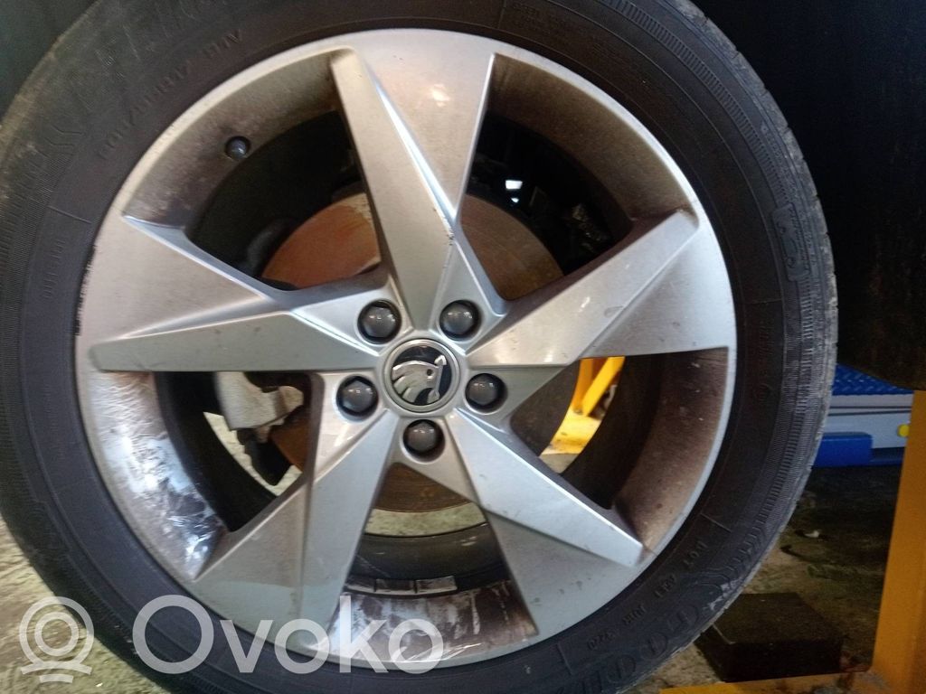 Skoda Kamiq Jantă aliaj R18 