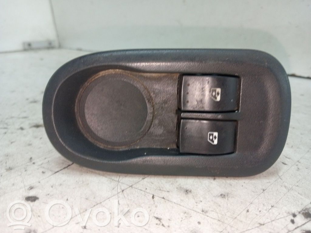 Renault Kangoo II Interrupteur commade lève-vitre