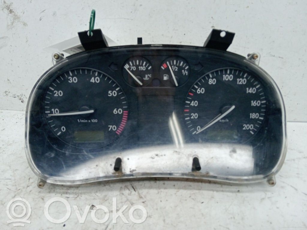 Volkswagen Polo III 6N 6N2 6NF Tachimetro (quadro strumenti) 