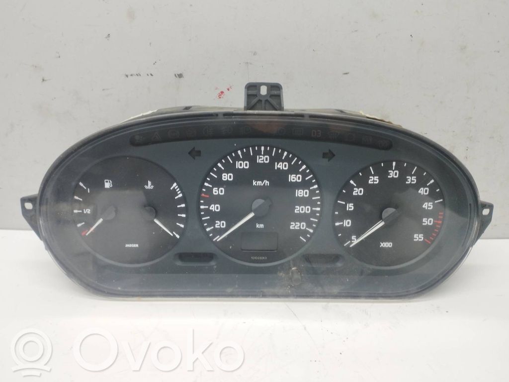 Renault Megane I Vitezometru (grup de instrumente)