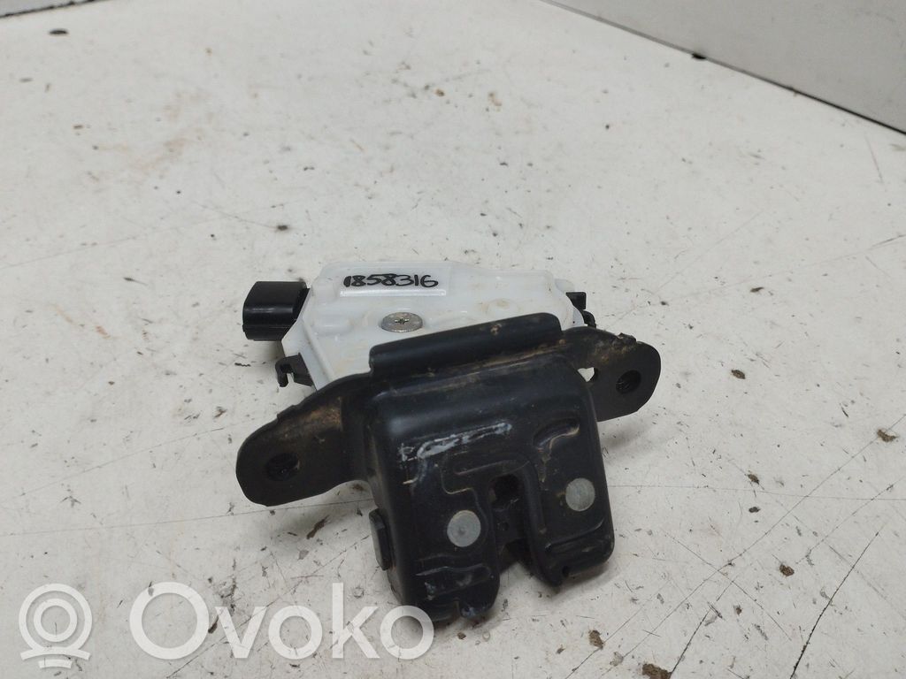 Toyota Corolla E160 E170 Tailgate lock latch 