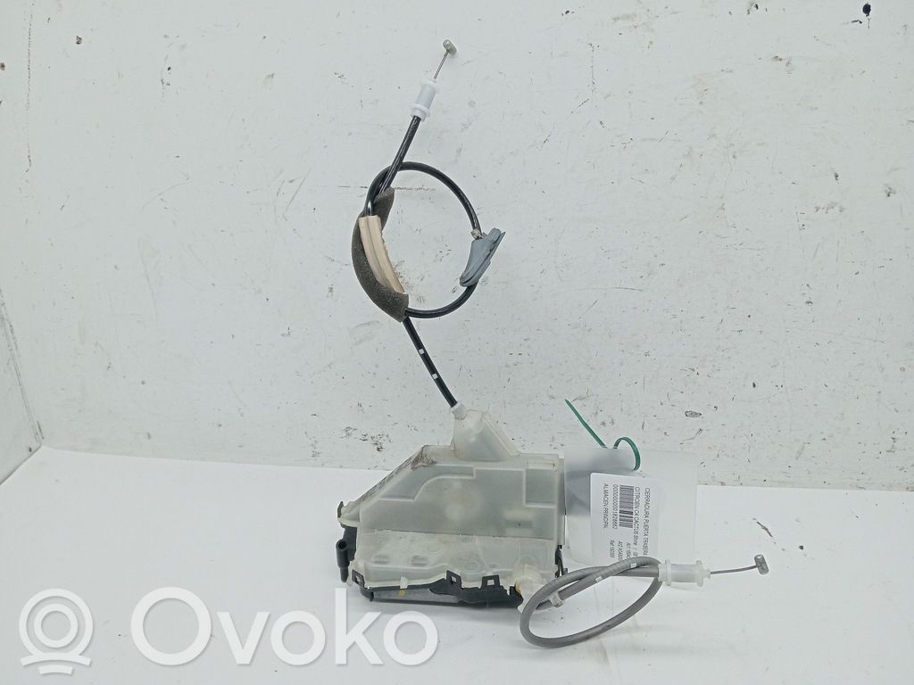 Citroen C4 SpaceTourer Takaoven lukko 