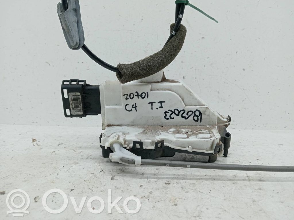 Citroen C4 Grand Picasso Takaoven lukko 