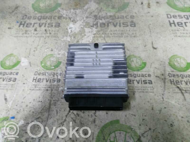Unidad de control/módulo del motor   4T1112A650CC