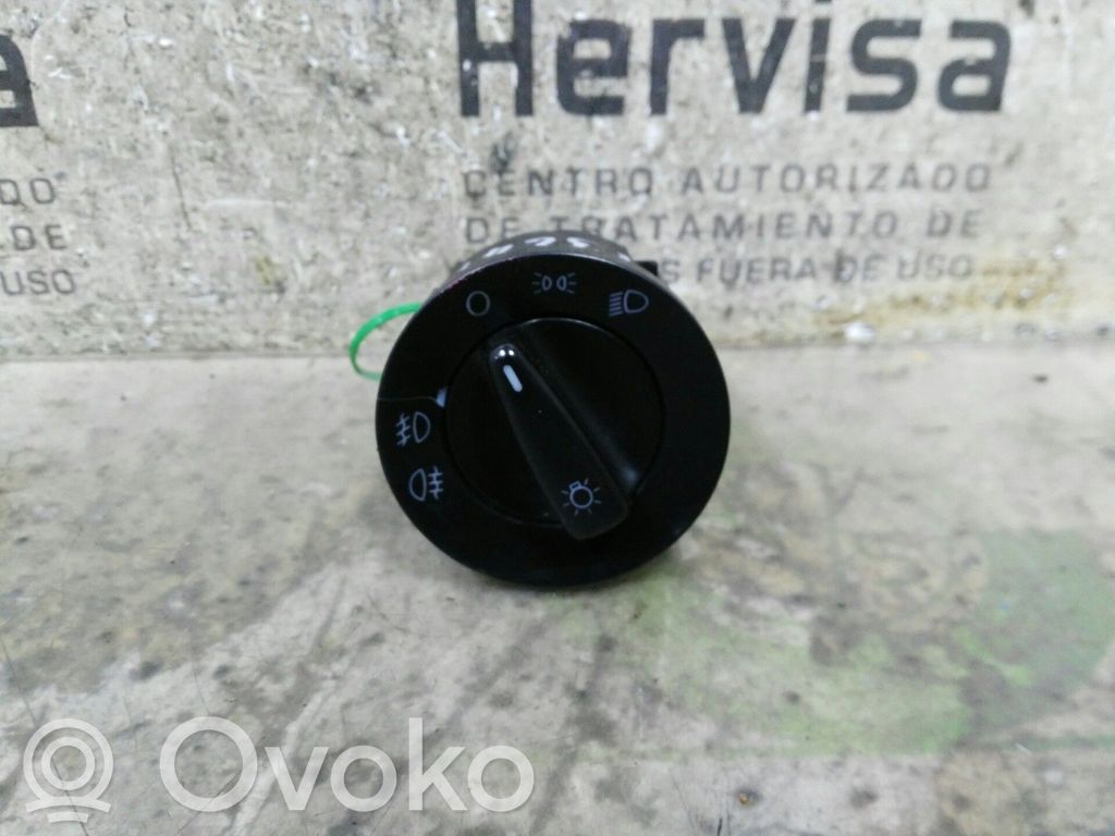 Volkswagen Passat Alltrack Comutator lumini bord 