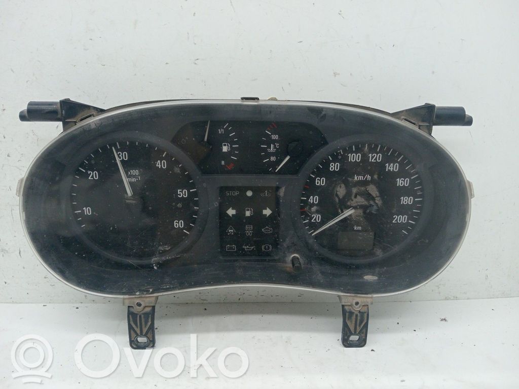 Opel Vivaro Geschwindigkeitsmesser Cockpit 