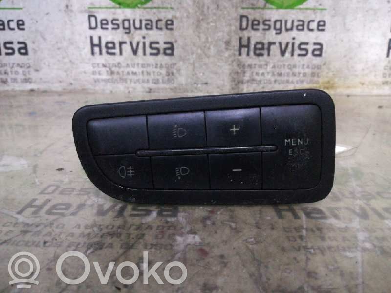 Peugeot Bipper Multifunctional control switch/knob 