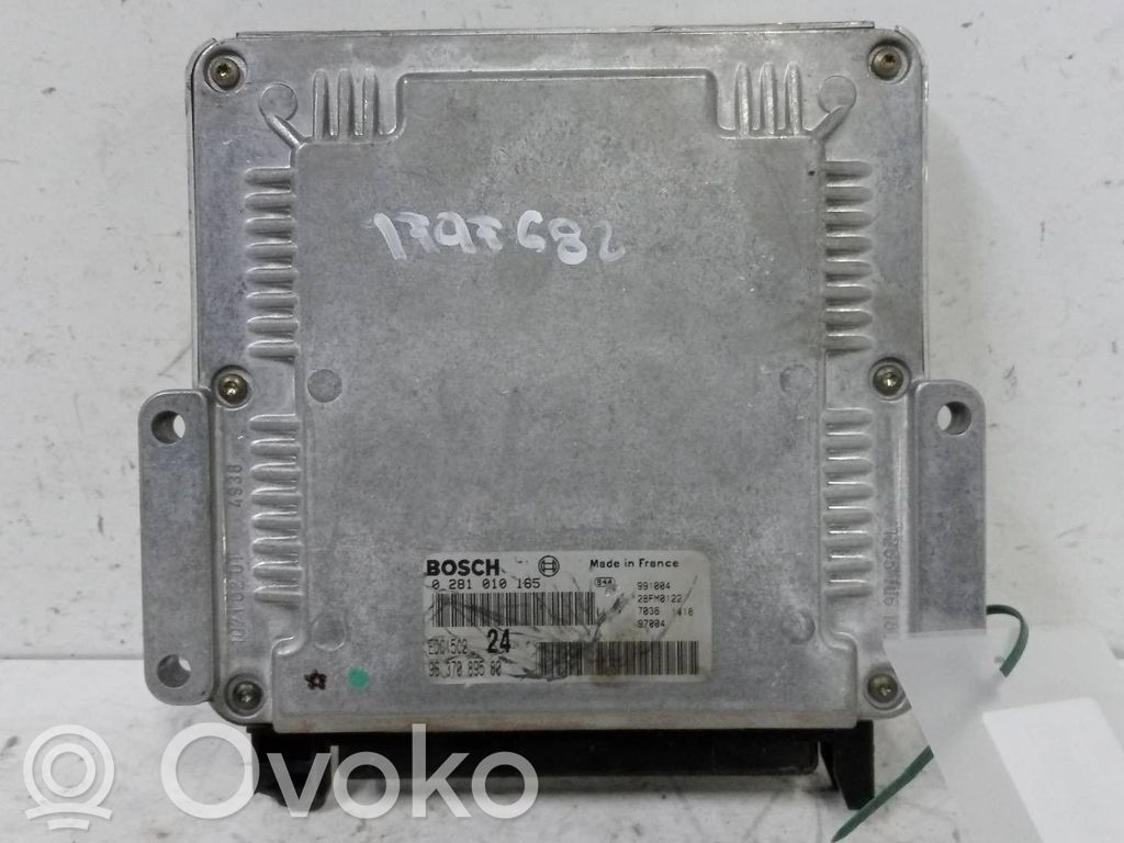 Unidad de control/módulo del motor   0281010165