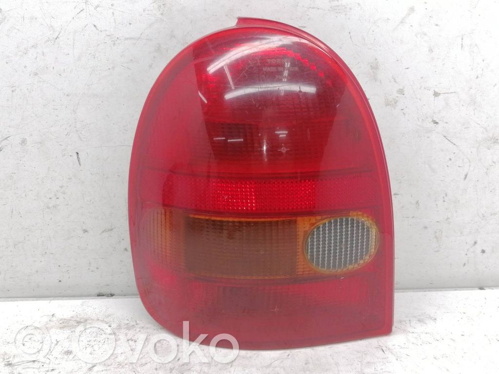 Opel Corsa A Lampă spate în caroserie