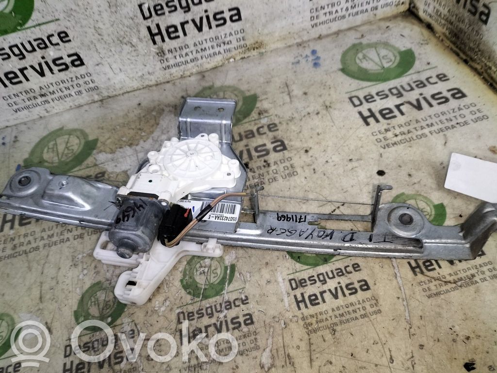 Dodge Caliber Mecanismo para subir la puerta trasera sin motor 