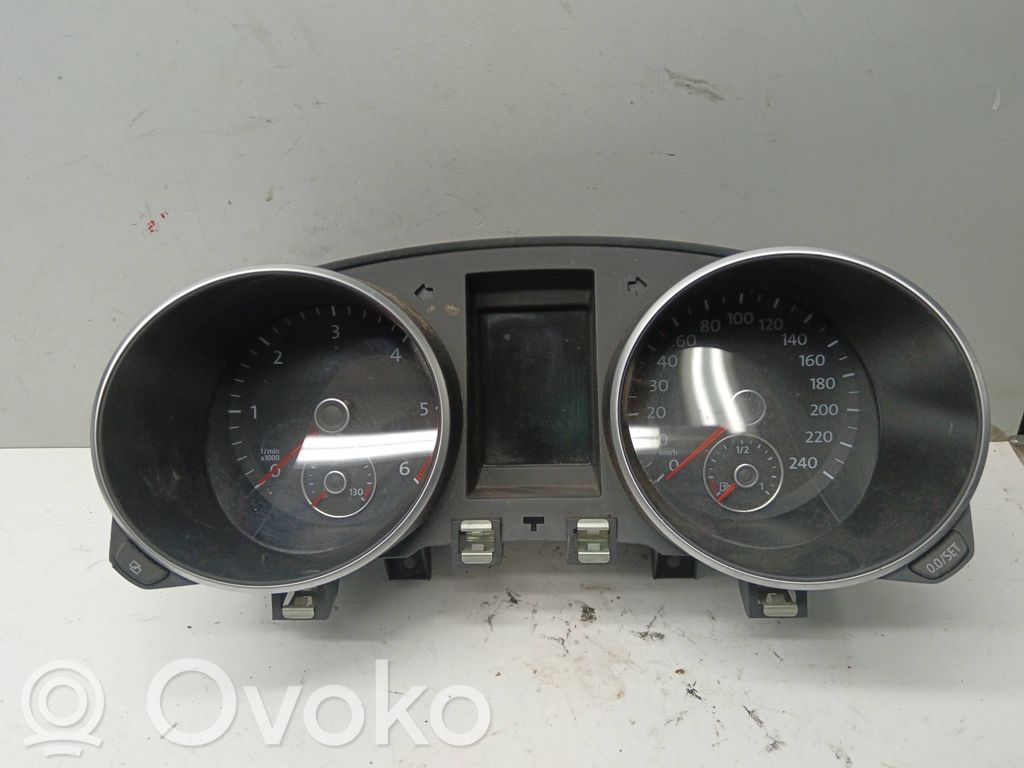 Volkswagen Golf SportWagen Vitezometru (grup de instrumente) 