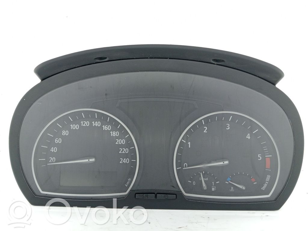 BMW X3 E83 Nopeusmittari (mittaristo) 