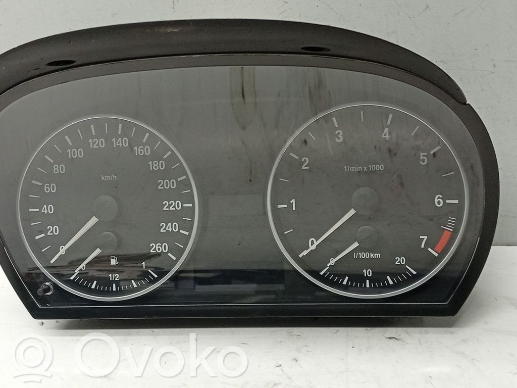 BMW 3 E90 E91 Spidometras (prietaisų skydelis) 